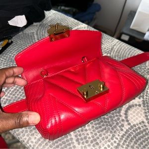 MCM – Patricia Quilted Small Belt Bag 💼 NEW
NWT/NEW
MCM